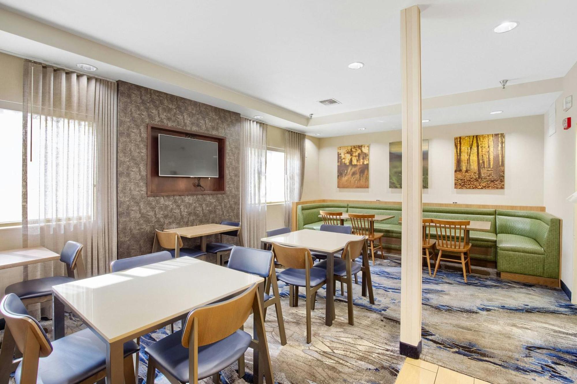 Fairfield Inn And Suites Mobile Exteriör bild